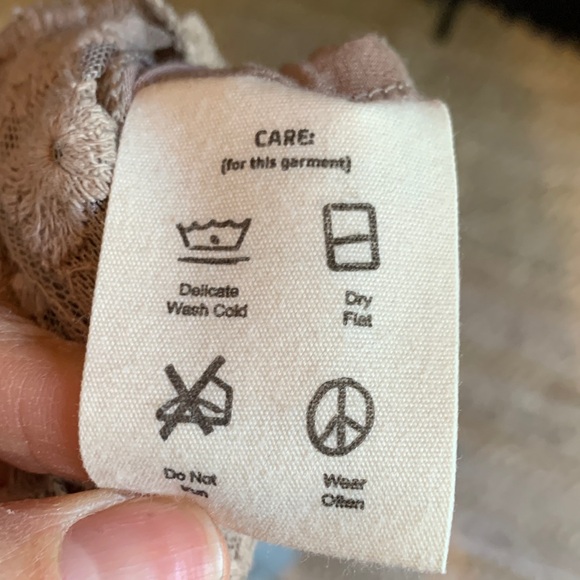 New without tags Three Bird Nest Prima Mocha Taupe Lace Hem Slip Dress - Picture 7 of 13